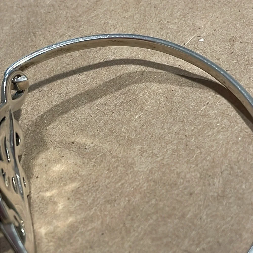 Vintage Suspicion 925 Sterling Silver & Marcasite Swirls Tension Bangle Bracelet